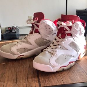 Jordan Retro 6 Size 9.5